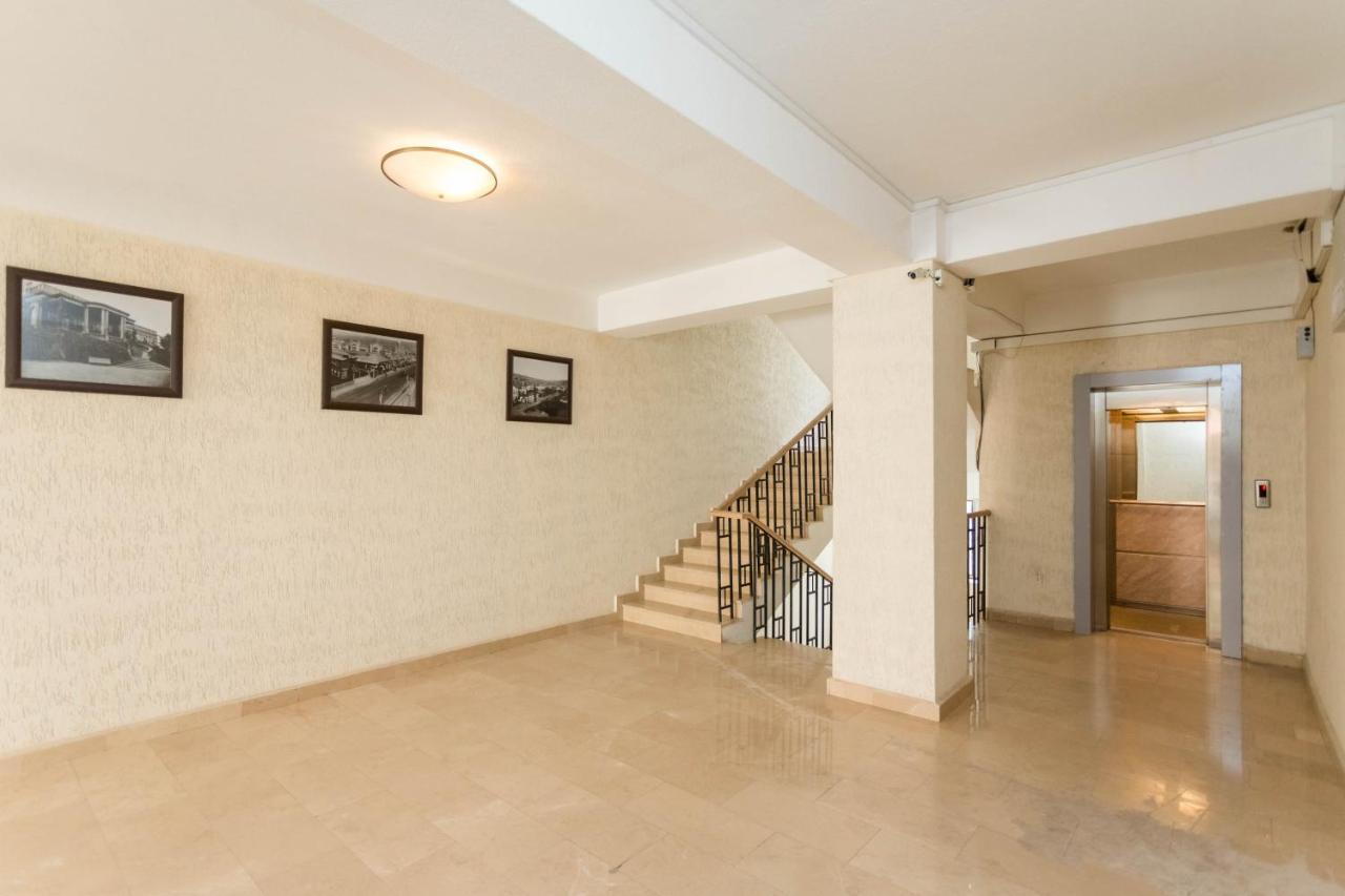Apartment In The City Center Lll Tbilisi Exterior foto